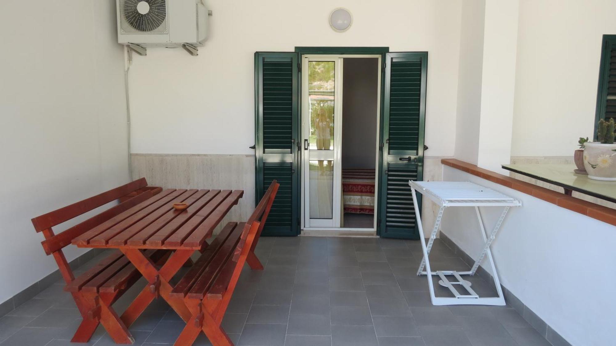 Hotel Residence Villa Ascoli Vieste Bagian luar foto
