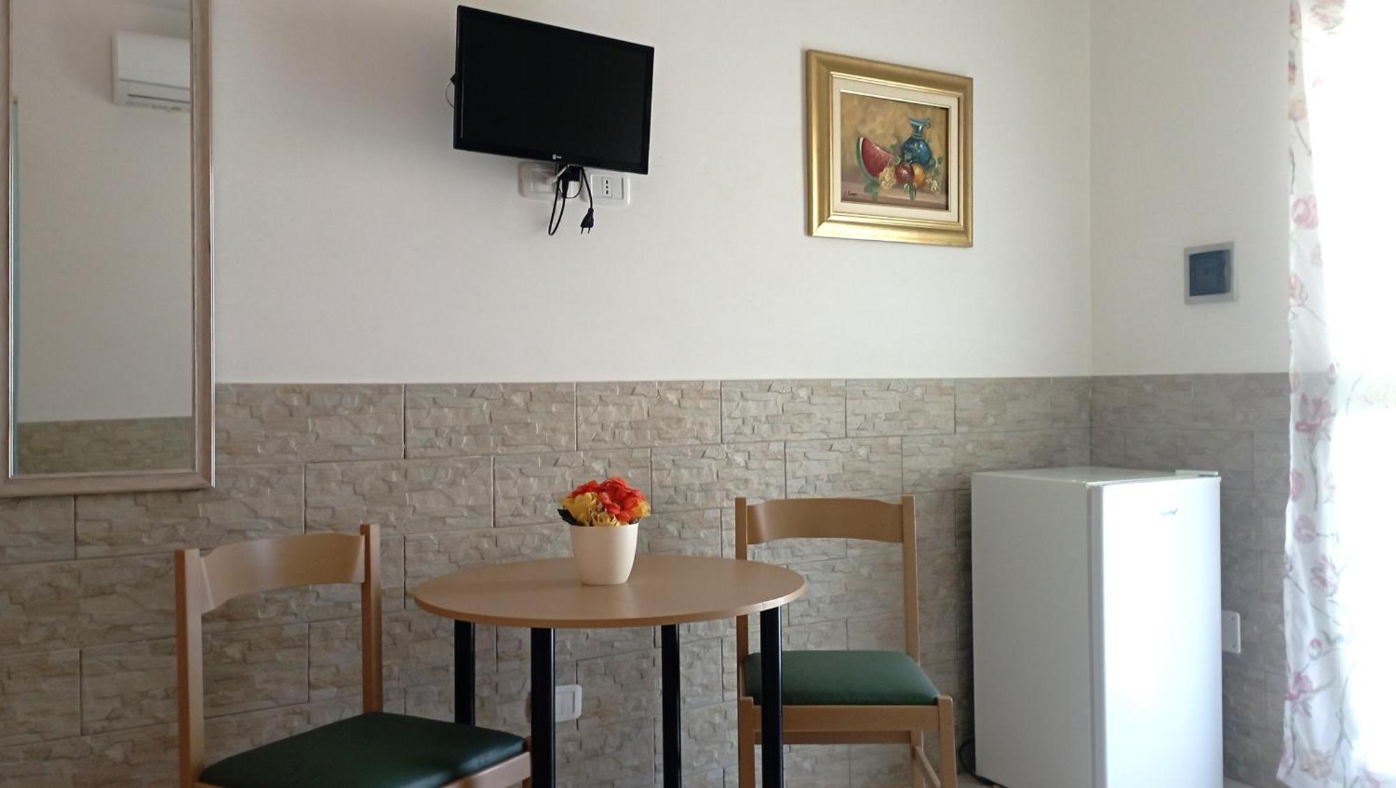 Hotel Residence Villa Ascoli Vieste Bagian luar foto
