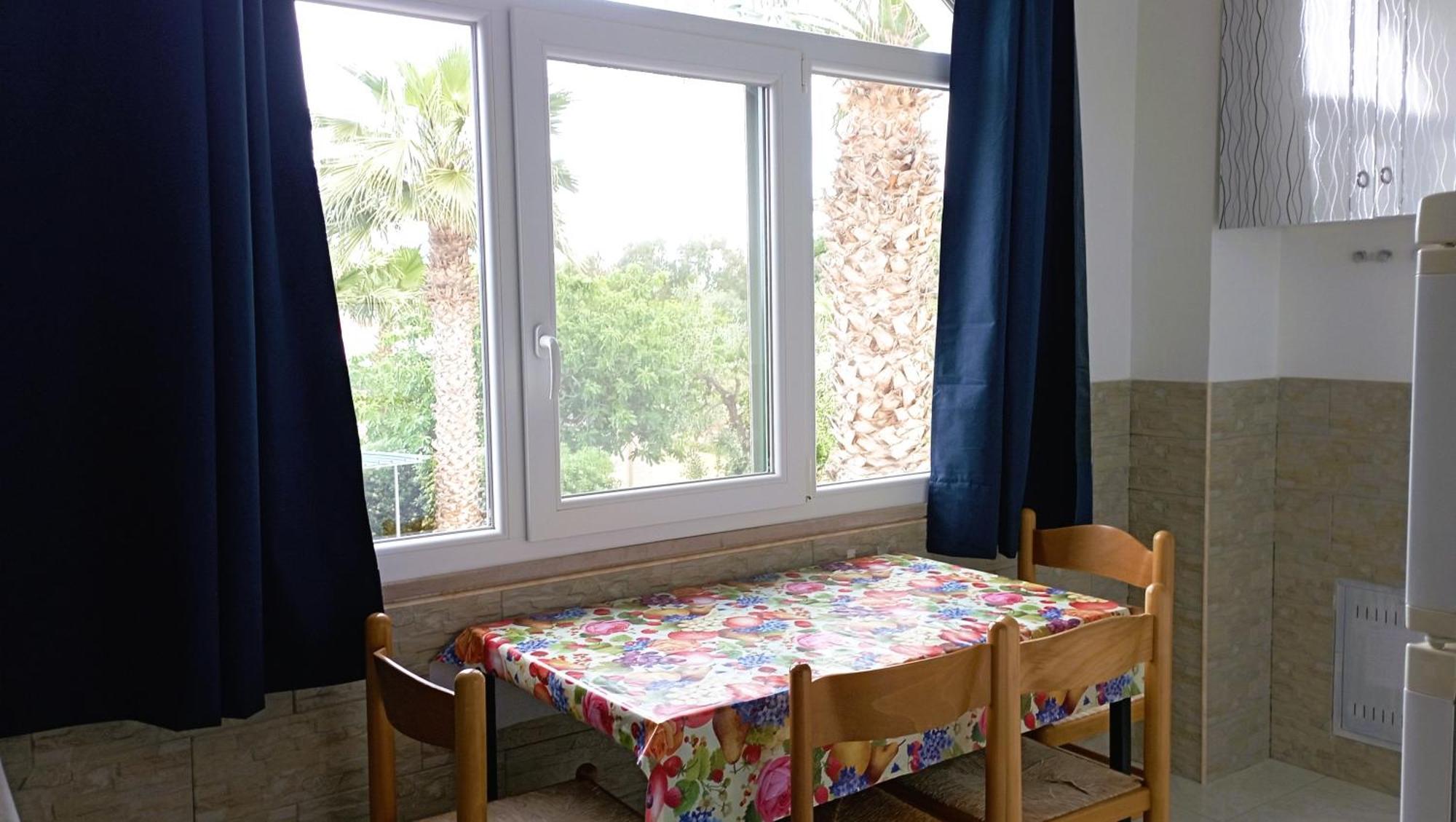Hotel Residence Villa Ascoli Vieste Bagian luar foto