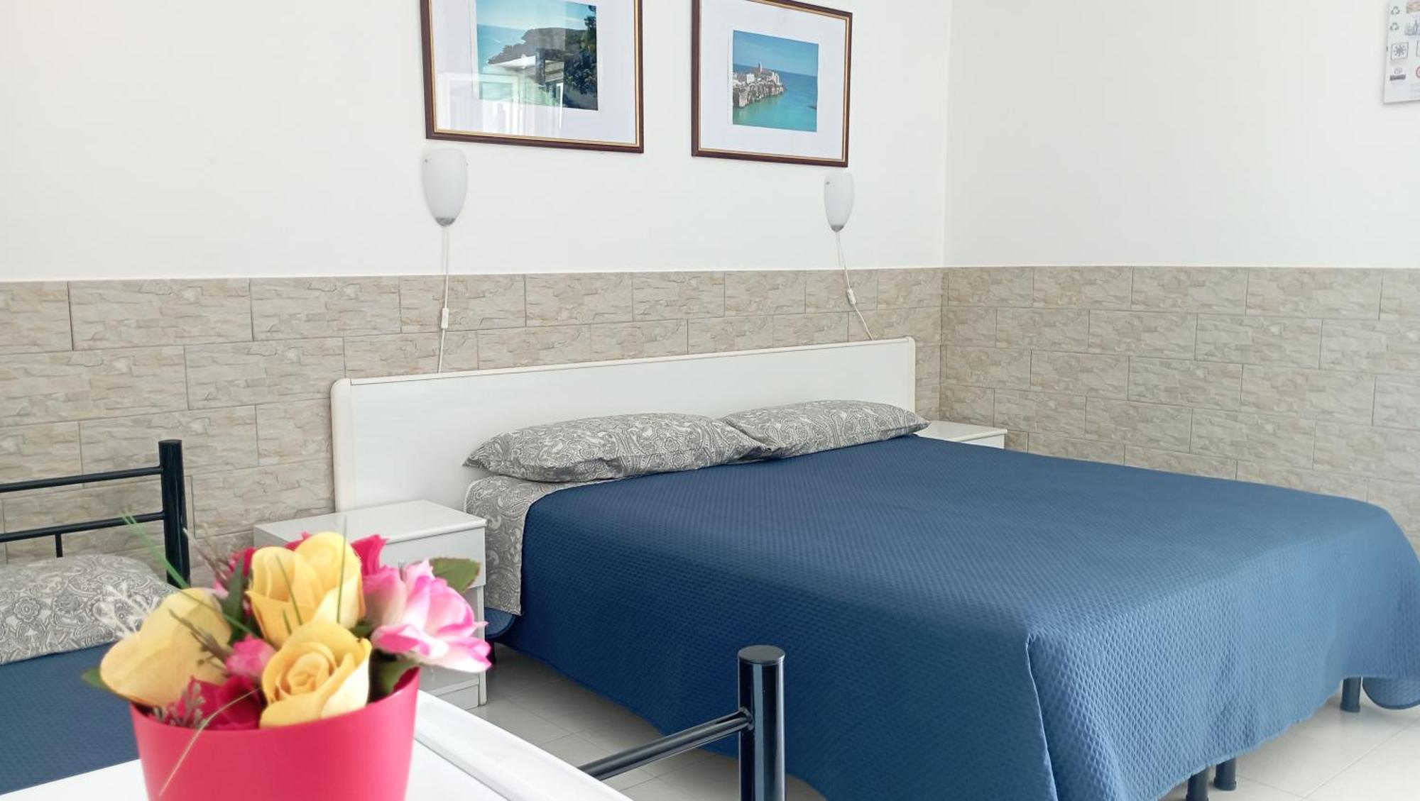Hotel Residence Villa Ascoli Vieste Bagian luar foto